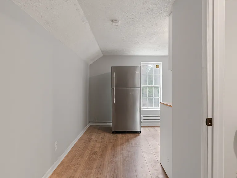 608 Monroe St #C — Photo 12