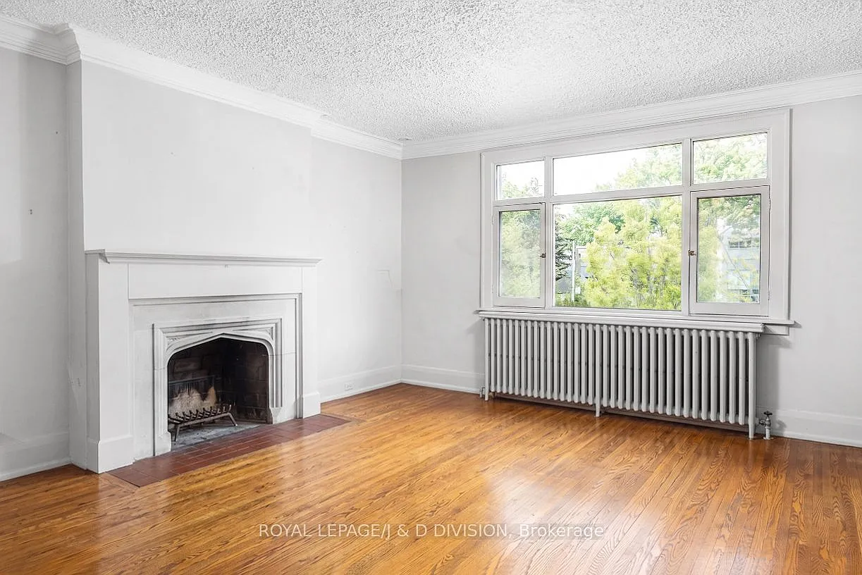 3 bed, $3,999 — Photo 3