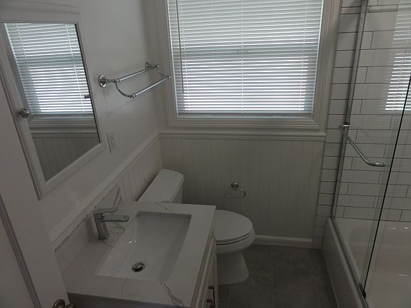 4th image of 3430 Brookside Dr