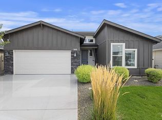 266 S Sunset Point Way, Meridian, ID 83642