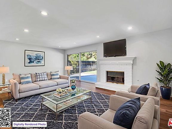 3rd image of 17133 Lorillard St