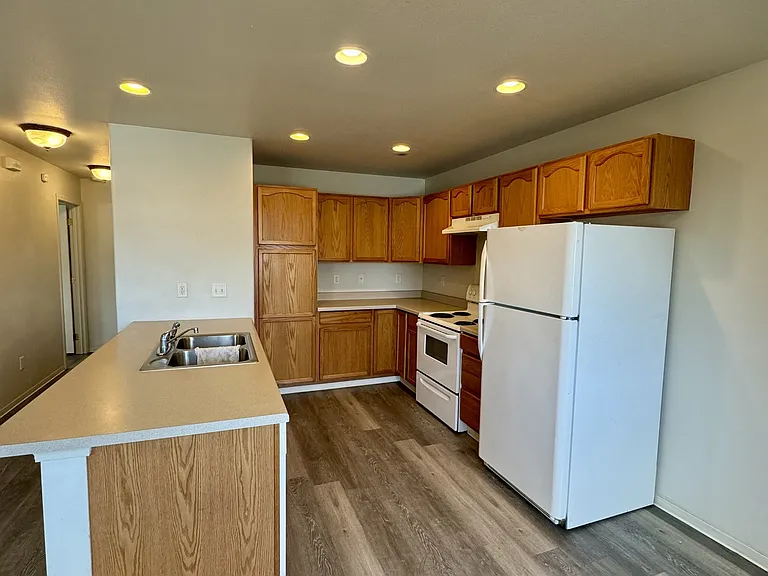 501 Briarwood Dr #1 — Photo 6