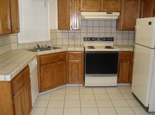 570 W Escalon Ave APT 101, Clovis, CA 93612