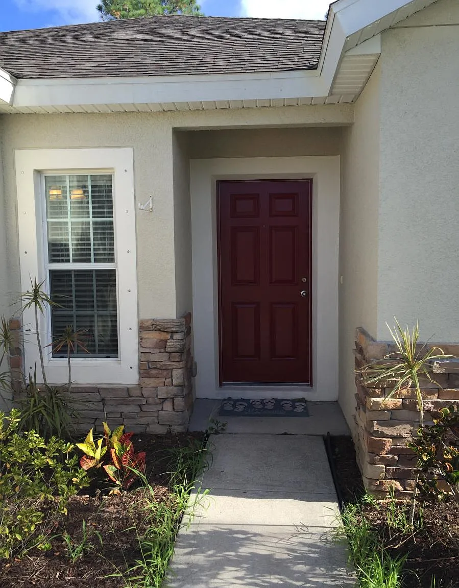 4 bed, 1549 sqft, $2,325 — Photo 3