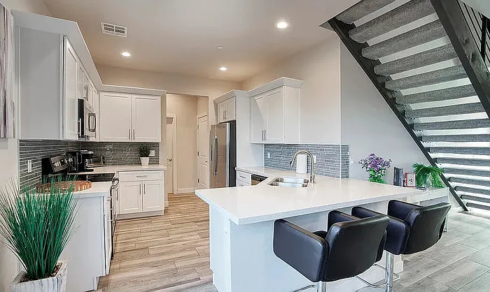 4422 N 14th St #1 — Photo 7