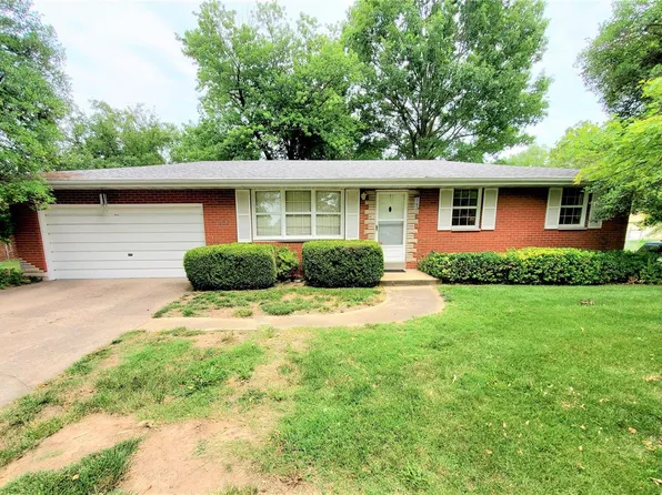 1833 Patricia St, Granite City, IL 62040