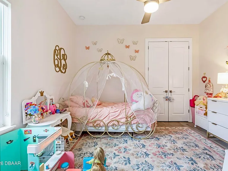 2426 Hyatt Creek Ln — Photo 28