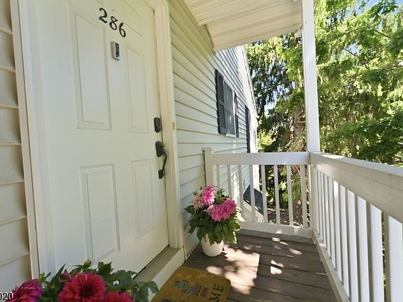 2nd image of 286 Kingbird Ct