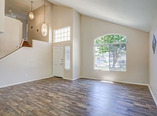 30558 Sierra Madre Dr, Temecula, CA 92591