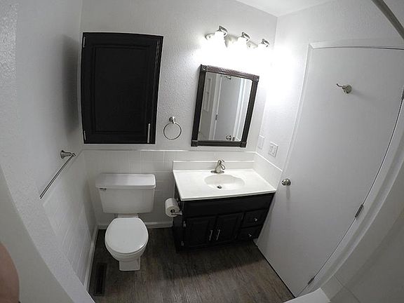 5th image of 101 Parkway Ave APT C