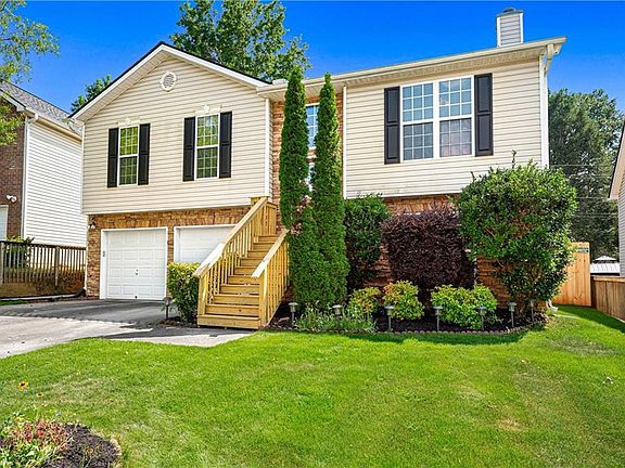 2nd image of 5822 Bridgeport Ct