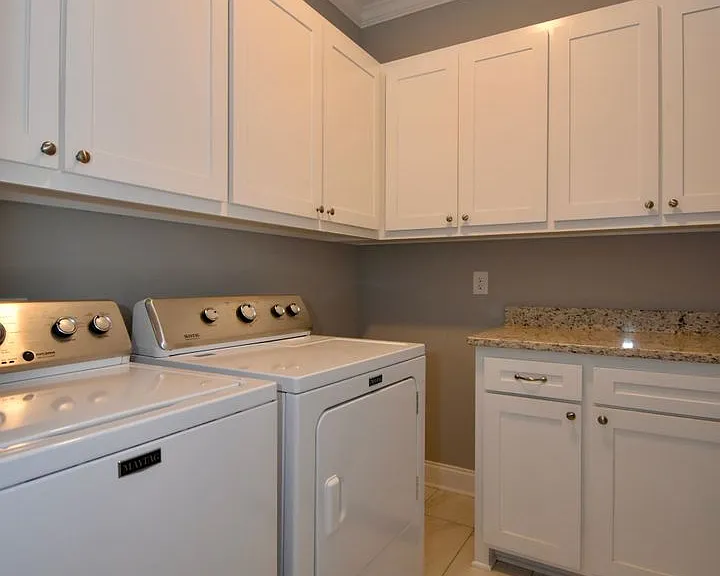 112 Haley Ln — Photo 18