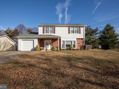 2 Albert E Bonacci Dr, Hamilton, NJ, 08690