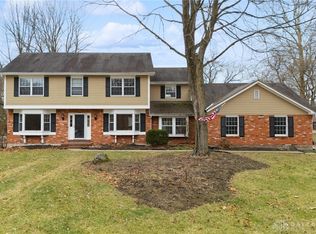 9644 Bridlewood Trl, Centerville, OH 45458