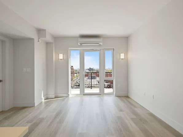 2605 Snyder Avenue image 3 of 23