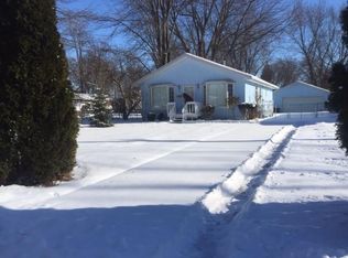 710 Saint Clair Blvd, Algonac, MI