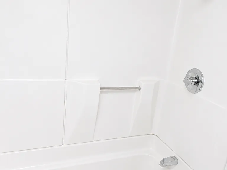 Rapids Studio Apartments — Photo 39