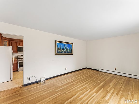 3rd image of 13 Brookwood Drive
