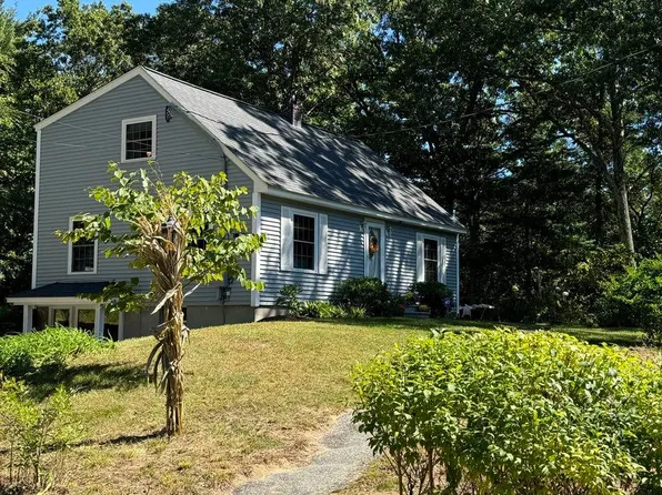 1 Nancy Avenue, Pelham, NH 03076
