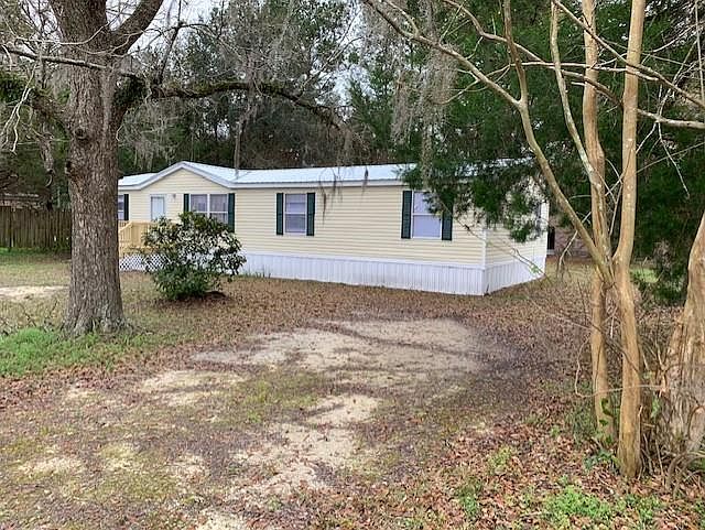 2nd image of 405 Clark Dr