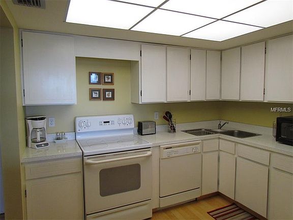 5th image of 5220 Brittany Dr S APT 406