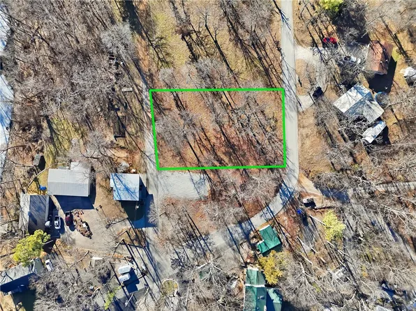 E 248th Ln #8, Grove, OK 74344