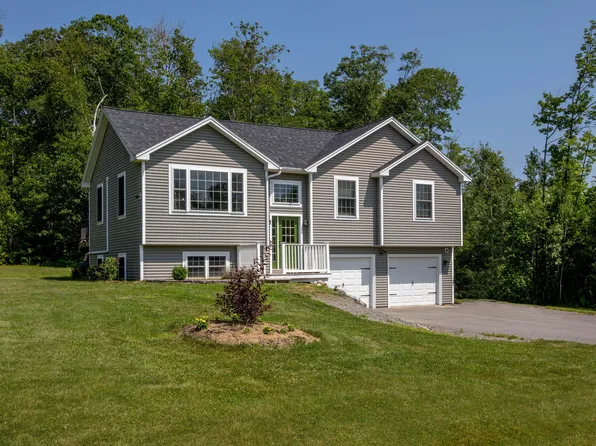 38 Springbrook Drive, Hermon, ME 04401