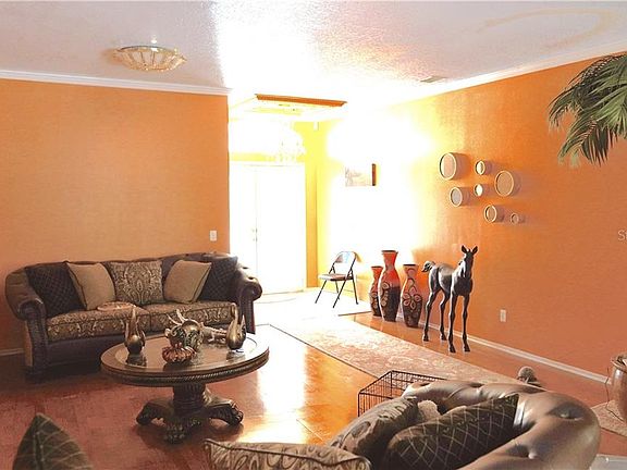 4th image of 2105 Majestic Elm Blvd
