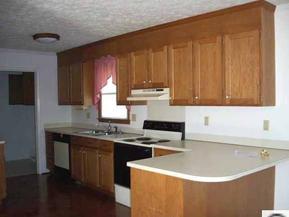 2nd image of 182 Antler Dr