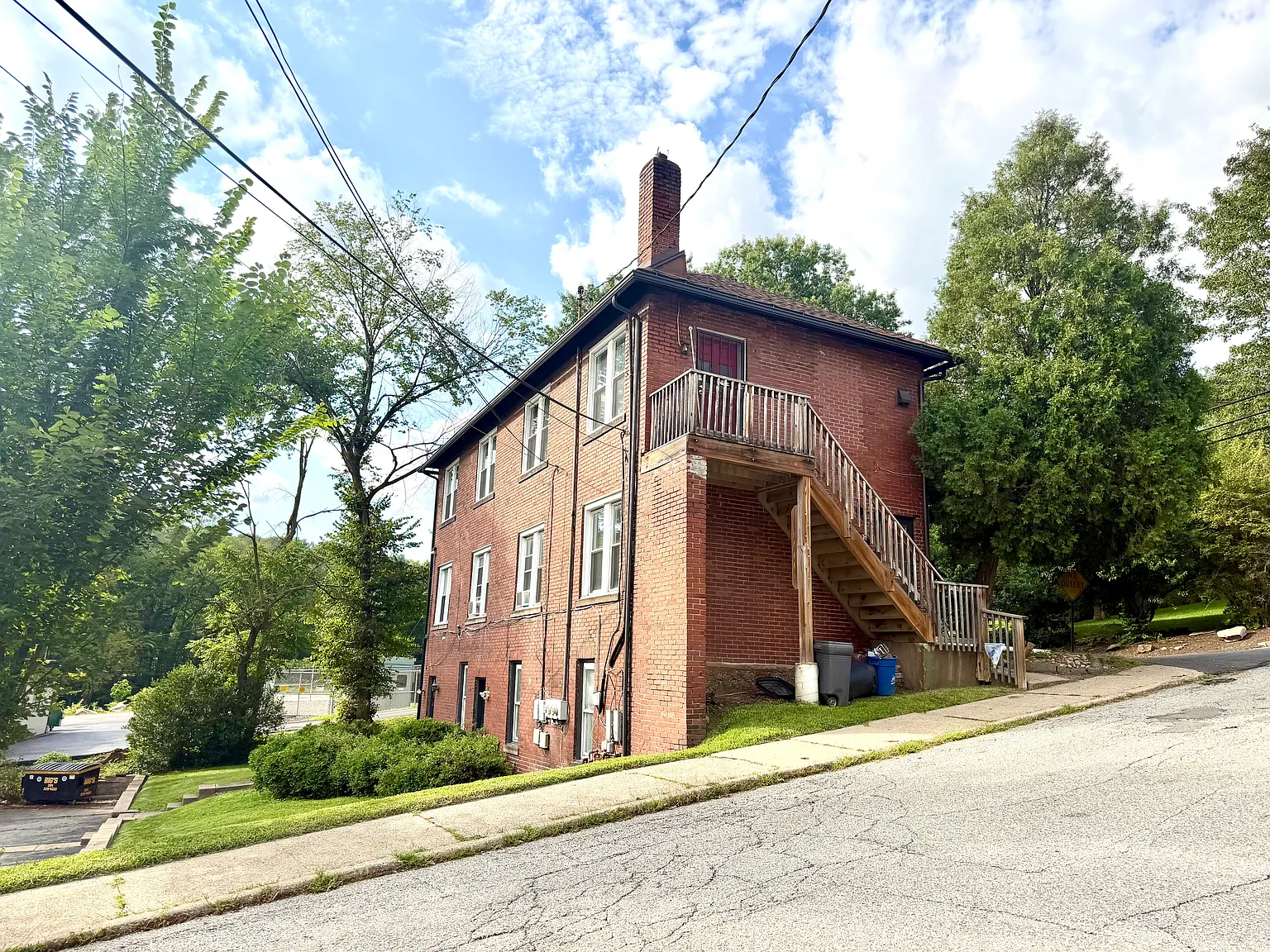 2 bed, $1,125 — Photo 2