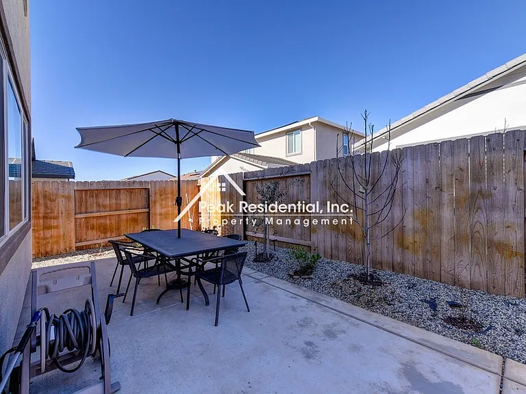 12753 Glass Beach Dr — Photo 61