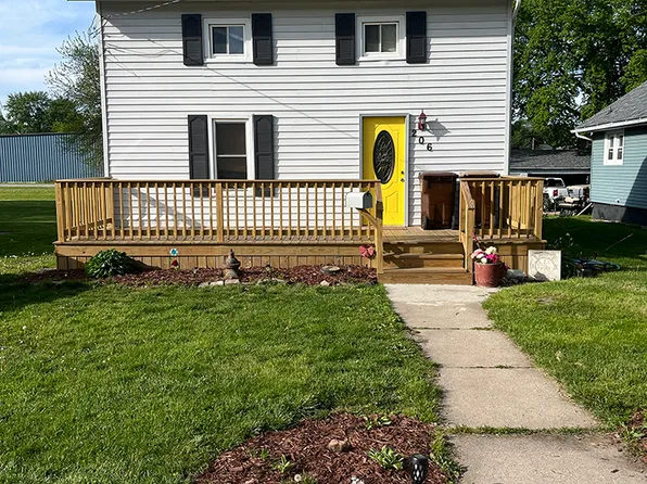 206 Douglas St, Prophetstown, IL 61277