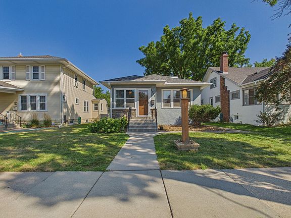 2nd image of 1751 Berkeley Ave
