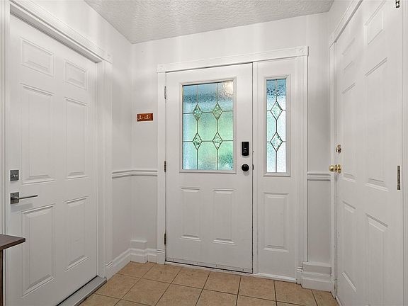 5th image of 2421 Tanner Rd