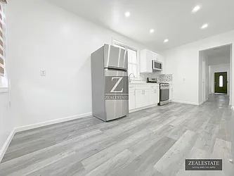 Rented by ZealEstate Group Inc