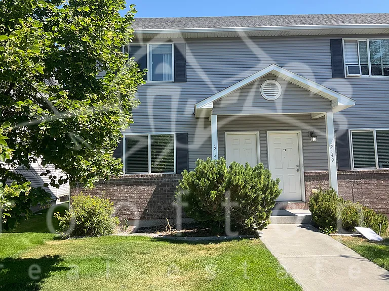 3147 E Chasewood Dr — Photo 1