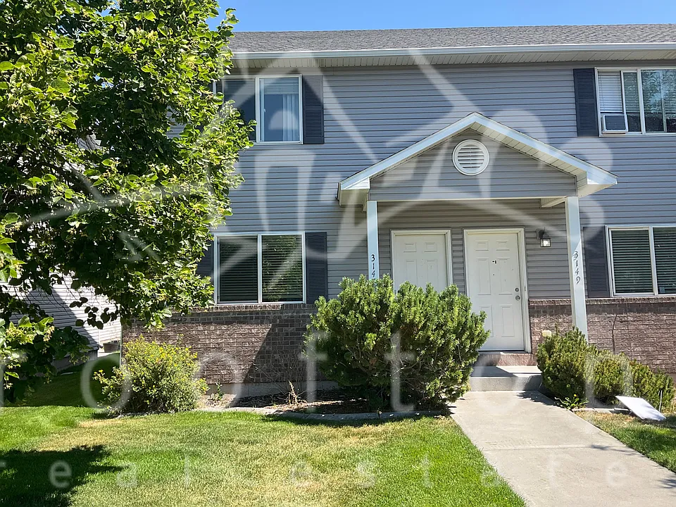 3147 E Chasewood Dr