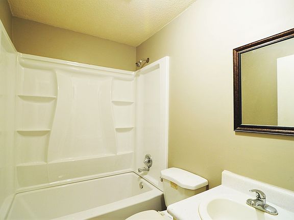 2nd image of 2231 Jonathan Dr NW APT A