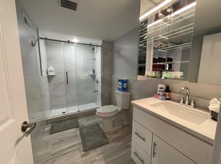 519 N 11th St APT 1, Philadelphia, PA 19123