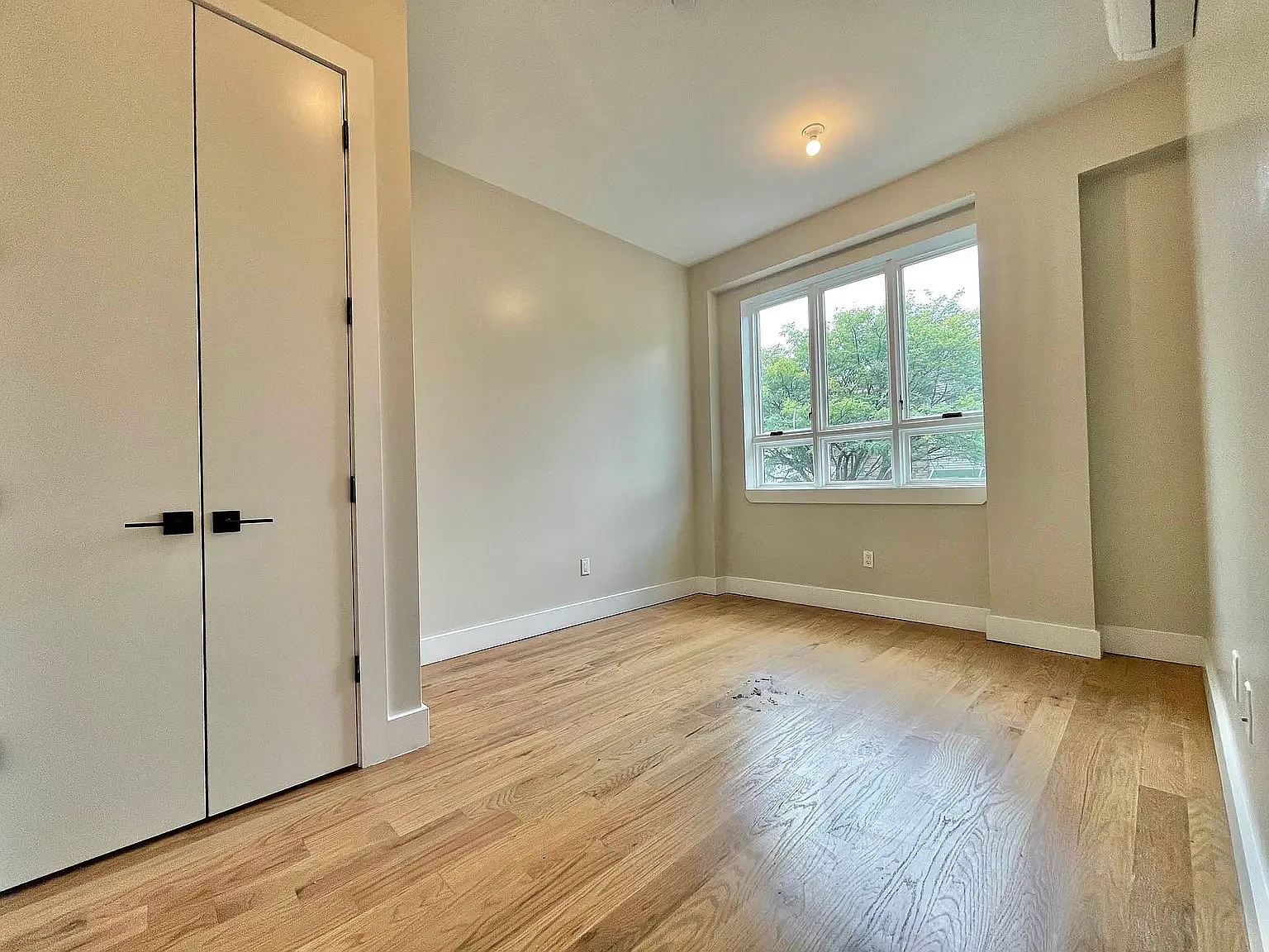 1214 Greene Avenue — Photo 1