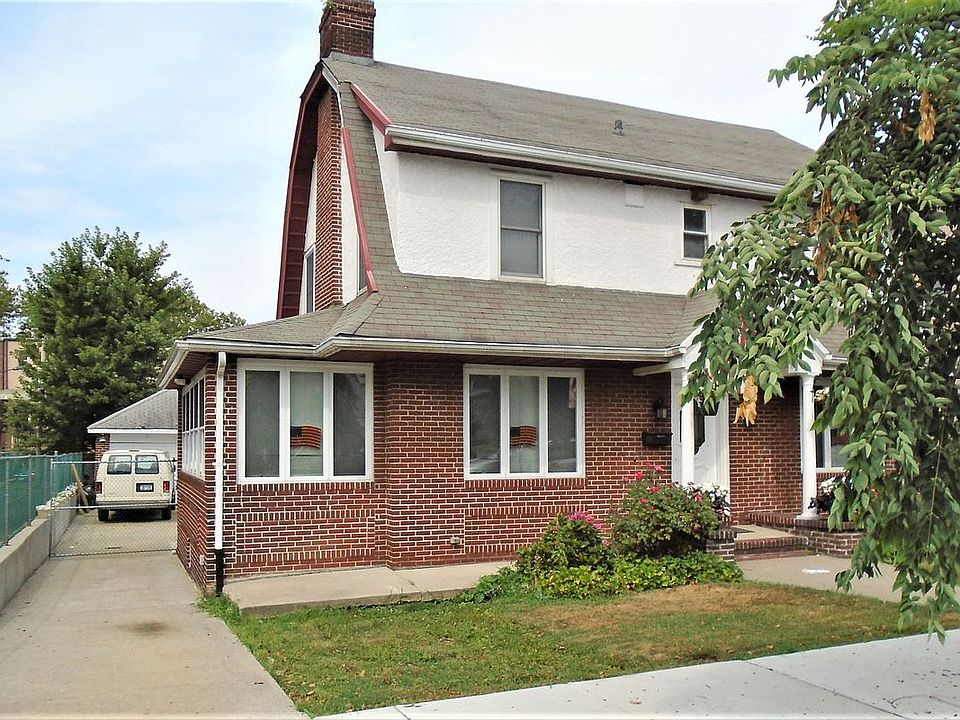 2nd image of 2670 E 26th St