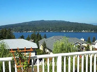 4917 Lewis Street photo 1