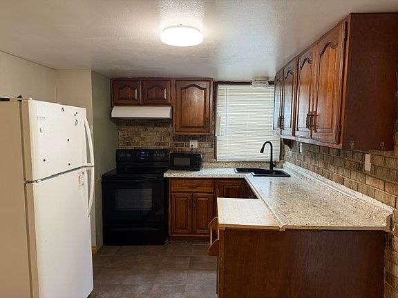 3rd image of 663 Harmony Baptist Rd