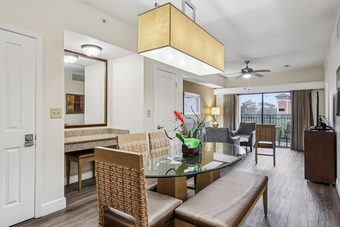 12527 Floridays Resort Dr E410-S2407-011.jpg