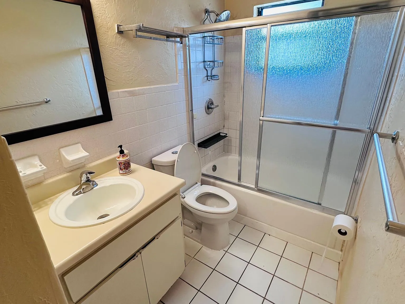 2 bed, 810 sqft, $1,050 — Photo 4