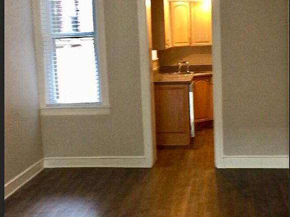 2nd image of 806 S 5th Street # Second Floor