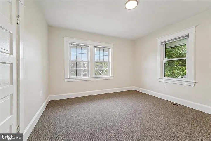 3911 Chatham Rd — Photo 24