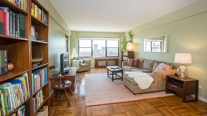 Sold by Garfield Realty  | media 1