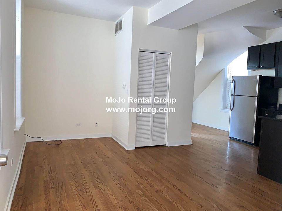 1st image of 1827 N Hermitage Ave #1