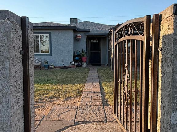 5th image of 104 W PUEBLO Avenue